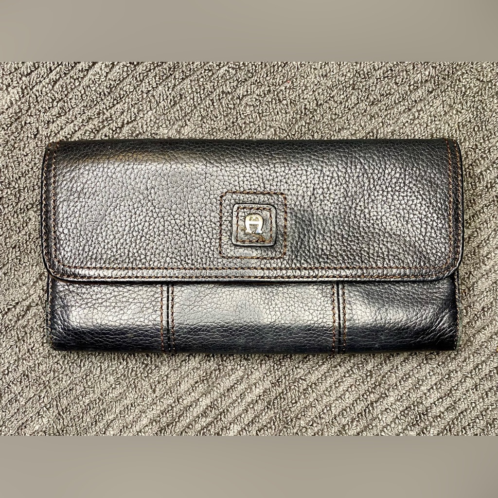 Authentic Vintage Aigner Wallet